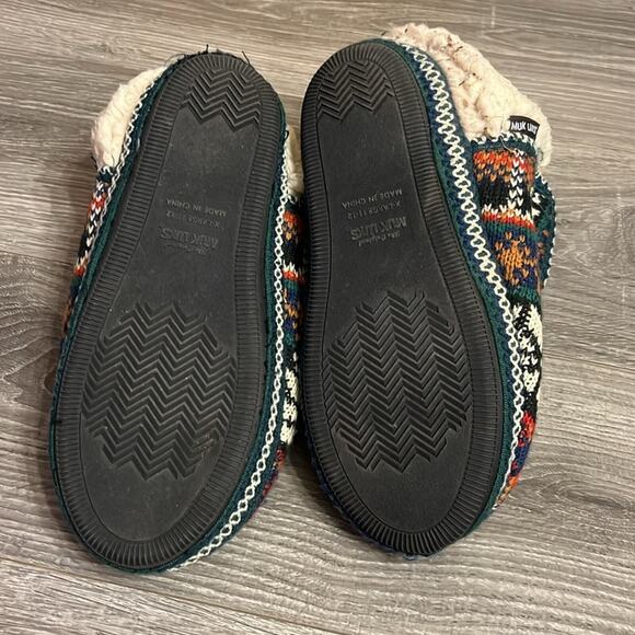 Muk Luks Women’s Size XL 11-12 Slippers Hard Bottom Faux Fur Inside - Picture 5 of 10